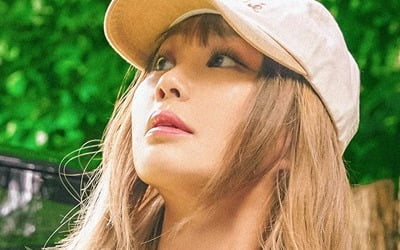 효린, 팬 위해 무료 공연 티켓 제공…'이게 사랑이지 뭐야' 이벤트 진행