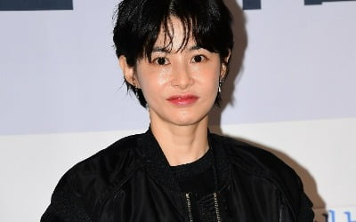 Actress Kang Hye-jung "13-year-old daughter Haru is taller than me"