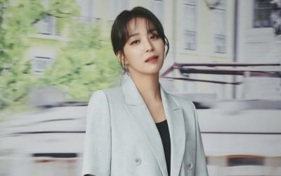 [공식] 한고은, 15년 의리 이어간다…마다엔터와 재계약