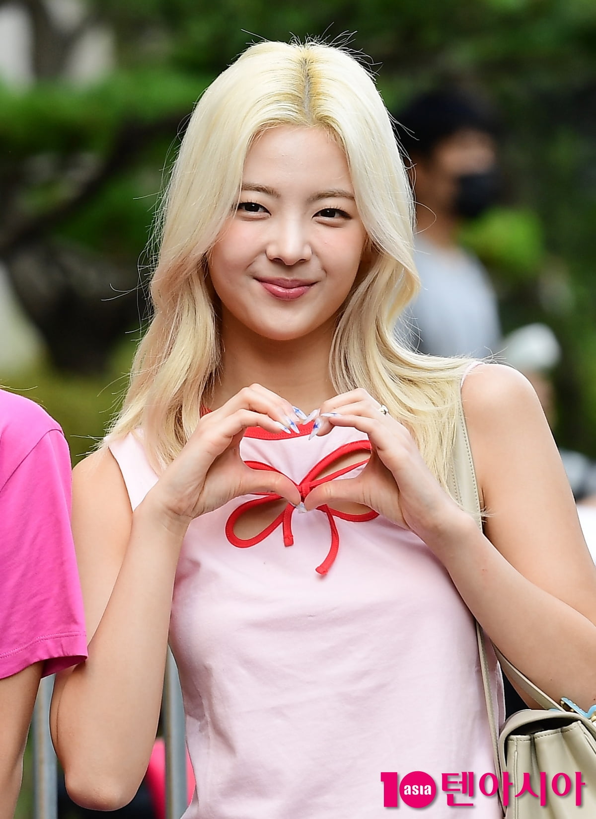 [TEN포토] 있지 리아 '화려한 금발'