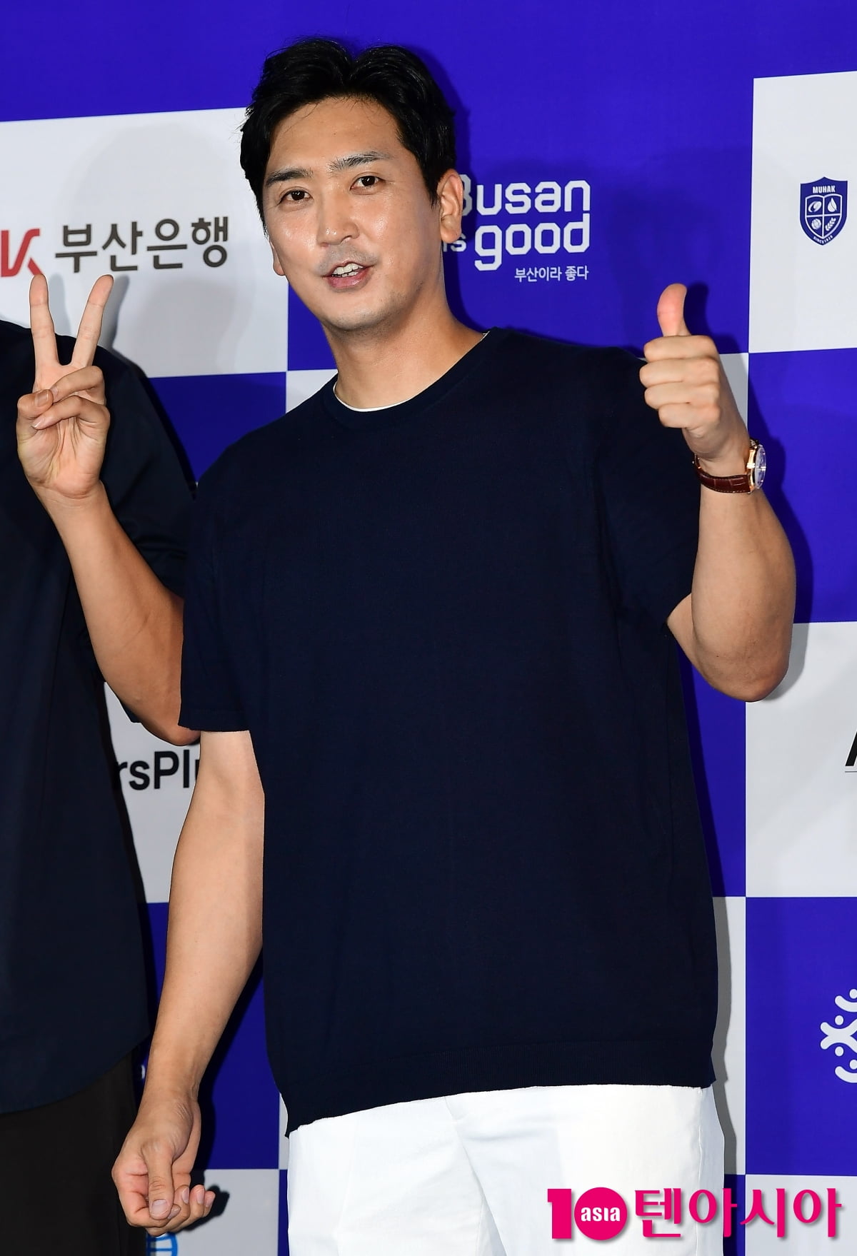 [TEN포토] 심수창 '부코페 엄지척'