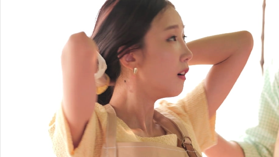 어쩌다 19금까지 언급…신성, '소개팅女' 박소영에 '파격 매너'('신랑수업')