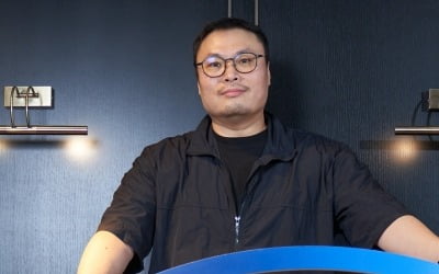 'OTT 8개 구독' 강풀 작가 "제작비 500억원 대 '무빙'? 박인제 감독이 고민 하지 말라고"[인터뷰③]