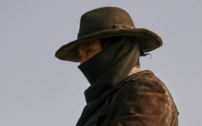 Kim Nam-gil who became a thief, Seohyeon with a double status, people who roamed the wasteland of Gando