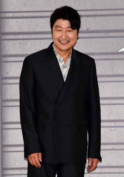 [TEN포토] 송강호 '여유 넘치는 미소'