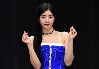 [공식] 권은비, 성희롱·사생활 침해에 칼 빼들었다 "선처 NO, 법적 대응"