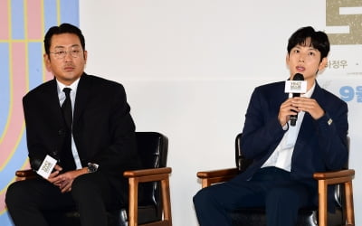 [TEN포토] 하정우-임시완 '마라토너 손기정과 서윤복'