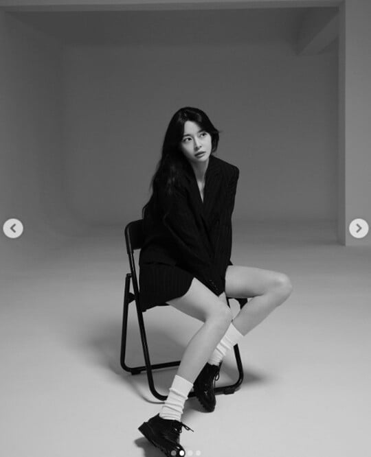 (사진=권나라 SNS)