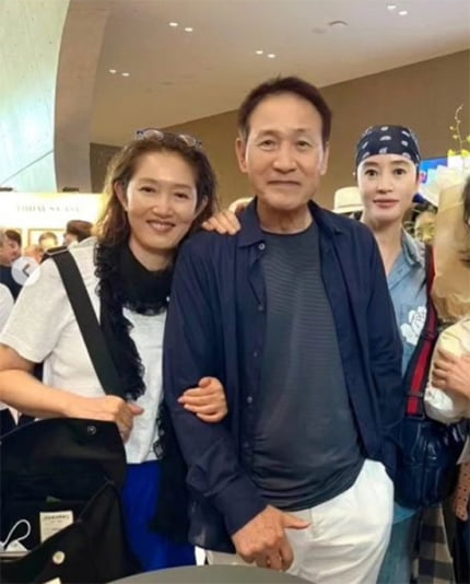 ‘5년째 혈액암 투병’ 안성기, 얼굴 부종 사라진 건강한 근황[TEN이슈]