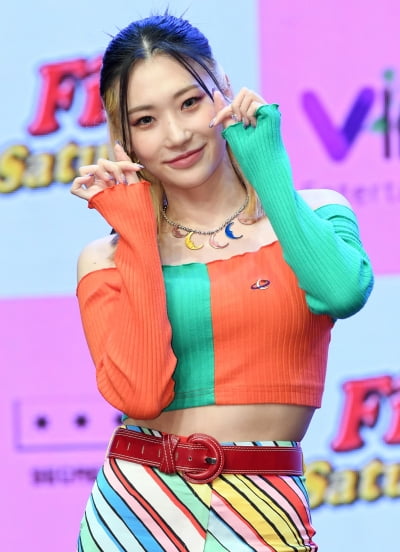 Secret Number Jinhee, No. 1 female singer you want to go see rape blossoms with