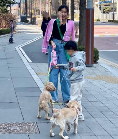 Hyeonyoung, '600 million won in tuition alone' Songdo mom's skirt wind