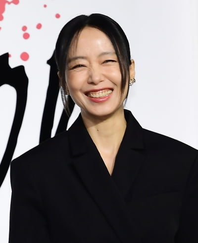 Jeon Do-yeon "Comments on the double life of Namhaengseon"