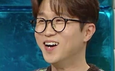 Park Seong-kwang was also scolded by Lee Kyeong-gyu for "serious hypocrisy"