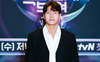 Kim Jong-kook "I have the same likes and dislikes as Leeteuk and Yoo Se-yoon."