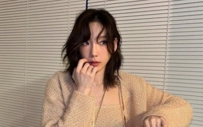 Taeyeon attracts attention with CG-level beauty