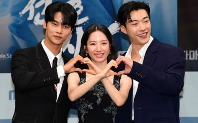 'Chosun Lawyer' Woo Do-hwan becomes a different person after 3 years