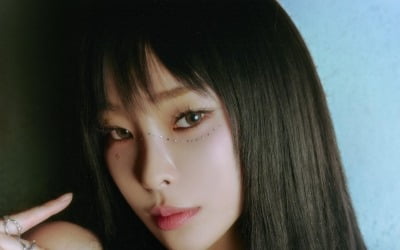 Heize, first collaboration with The Black Label