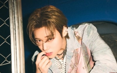 Park Ji-hoon releases first concept photo for 7th mini album 'Blank or Black'