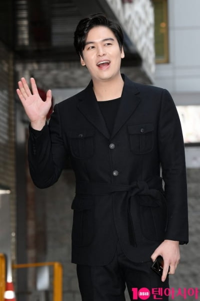 Lee Jang-woo, the path of an actor forgotten due to entertainment addiction