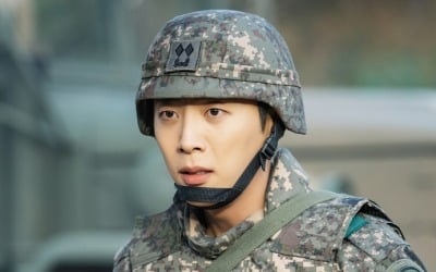 Lee Chun-ho, the life character Shin Hyun-soo meets