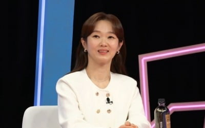 Lee Bong-ryeon “Marries Lee Gyu-hoe after 7 years of dating”