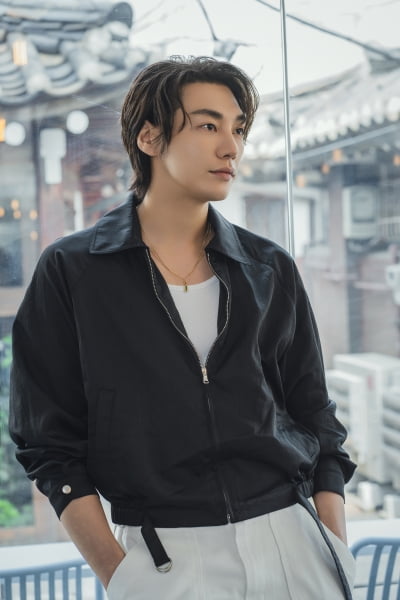 Kim Young-kwang "I enjoy watching Sung Si-kyung's 'I'll Eat It'"