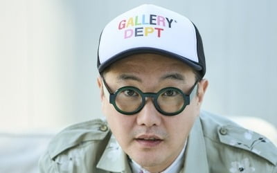 Director of 'Killing Romance': “Jonathan is the persona of Seon-kyun Lee”