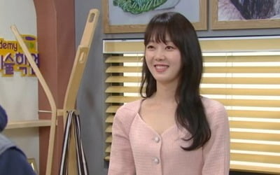 Yoon Da-young begins a dangerous relationship with Kim Si-hoo