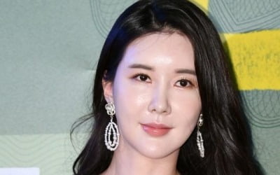Jang Mi-in-ae suffers an injury ahead of her wedding