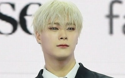 The late Moonbin's funeral and burial will be held privately.