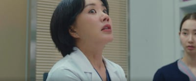 Uhm Jung-hwa, 'shocked' after discovering her husband's affair