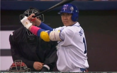 Jeong Seong-hoon, who pushed out Lee Dae-ho, is the opening game hero?