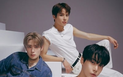 Do Jae-jeong, 'Perfume' wins 2 awards in the Circle Chart digital music category
