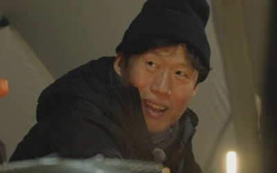 'It's Dangerous Outside the Tent' Yoo Hae-jin "Life in a tent wasn't easy, but it wasn't difficult either."