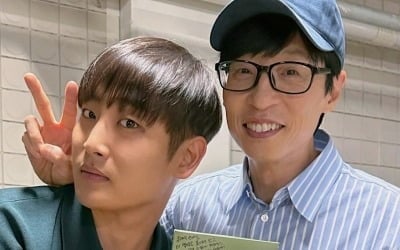Park Jae-jung receives support from Yoo Jae-suk and gives him a gift