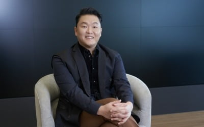 Psy's pride 'drunk show'
