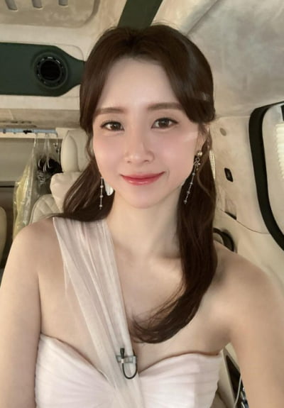 Eun Ga-eun, No. 1 female singer who seems to have deep filial piety