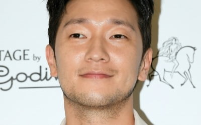 'FA 대어' 손석구, 1인 기획사 독자노선 타나 "12월까지 휴식, 구체화된 바 없어" [공식]