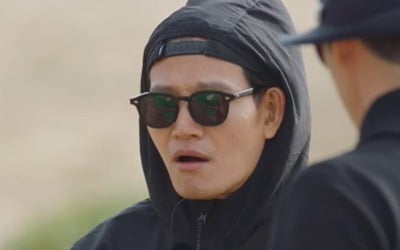 홍경민 "김종국에 3사 대상 안겨준 '사랑스러워', 닭다리 같았던 팔뚝"('몽골몽골')