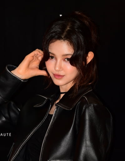 [TEN포토] 뉴진스 다니엘 '러블리 볼하트'