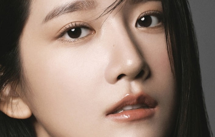 It's Chu So-jung, not Cosmic Girl's Exy, Clear eyes that immerse you in