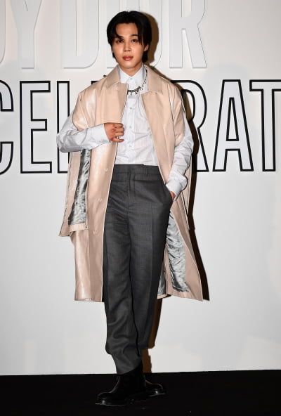 [TEN포토] 방탄소년단 지민 '셜록 홈즈의 귀환'