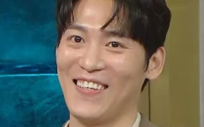 John Park "I noticed my wife's beauty when we first met, and I was attracted to her because she was the exact opposite of me."