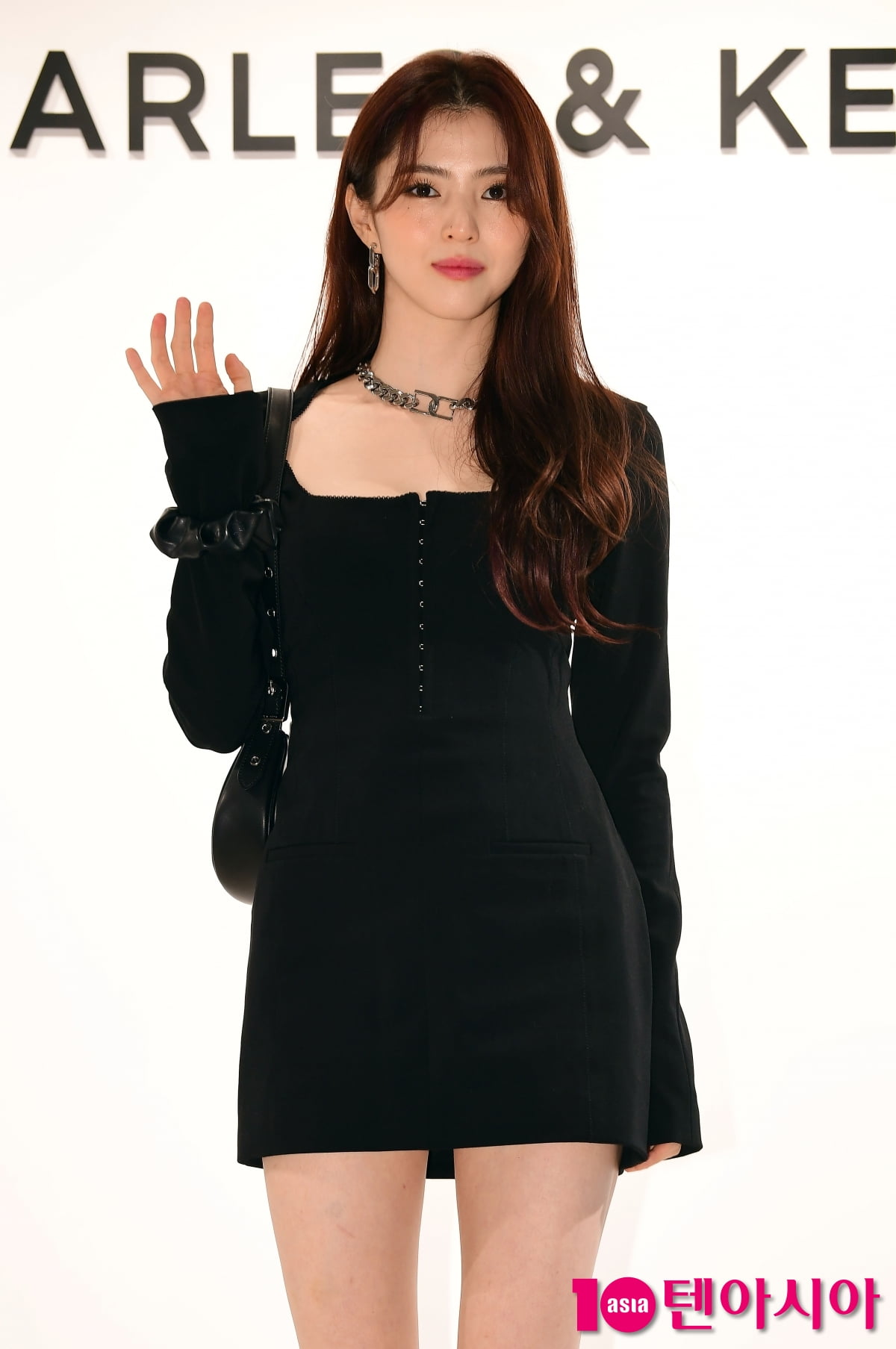 한소희, 러블리 고양이상...돋보이는 인형 미모[TEN포토+]