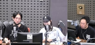 빽가 "팬이 B사 외제차 선물한 적 있어…화내며 거절했다"('라디오쇼')