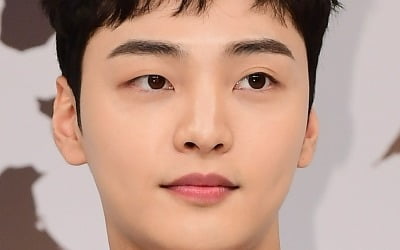 [공식] 김민재, 9월 18일 육군 군악대 입대 "단단한 사람으로 돌아오겠다"