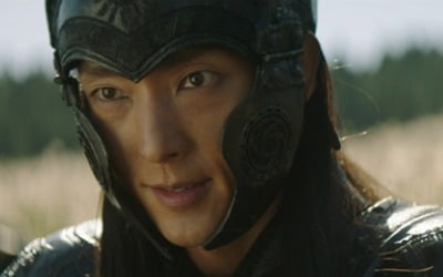'Sword of Aramun' Lee Joon-gi finally meets his twin brother