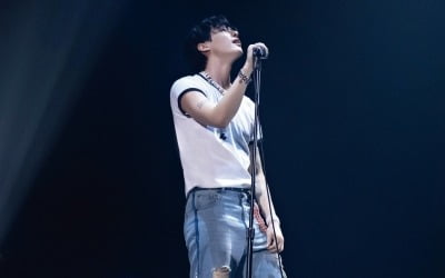'만능 솔로' 우즈, 앙코르 월드투어 개최 "다시 한 번 만난다는 기쁨"