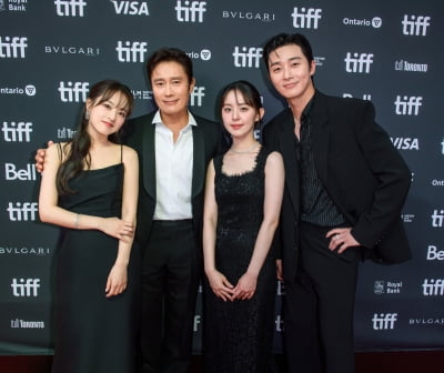 Praise poured into the 'Concrete Utopia' (48th TIFF)