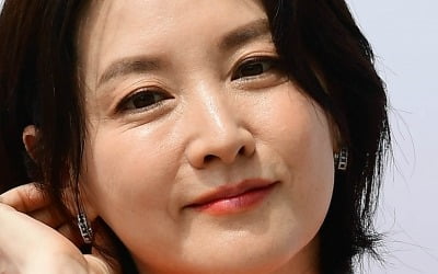 [공식] 이영애 측 "이승만 대통령기념재단 후원 의사, 다른 전직 대통령들 사업도"